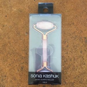 Rose Quartz face roller